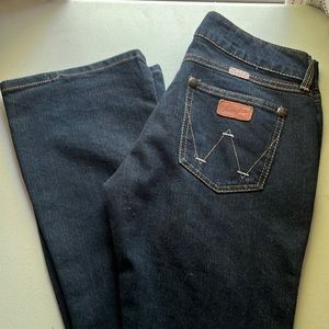Wrangler premium patch dark wash jeans size 7/8 x36